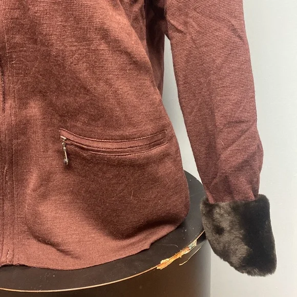 Fila jacket with faux fur - Picture 4 of 10